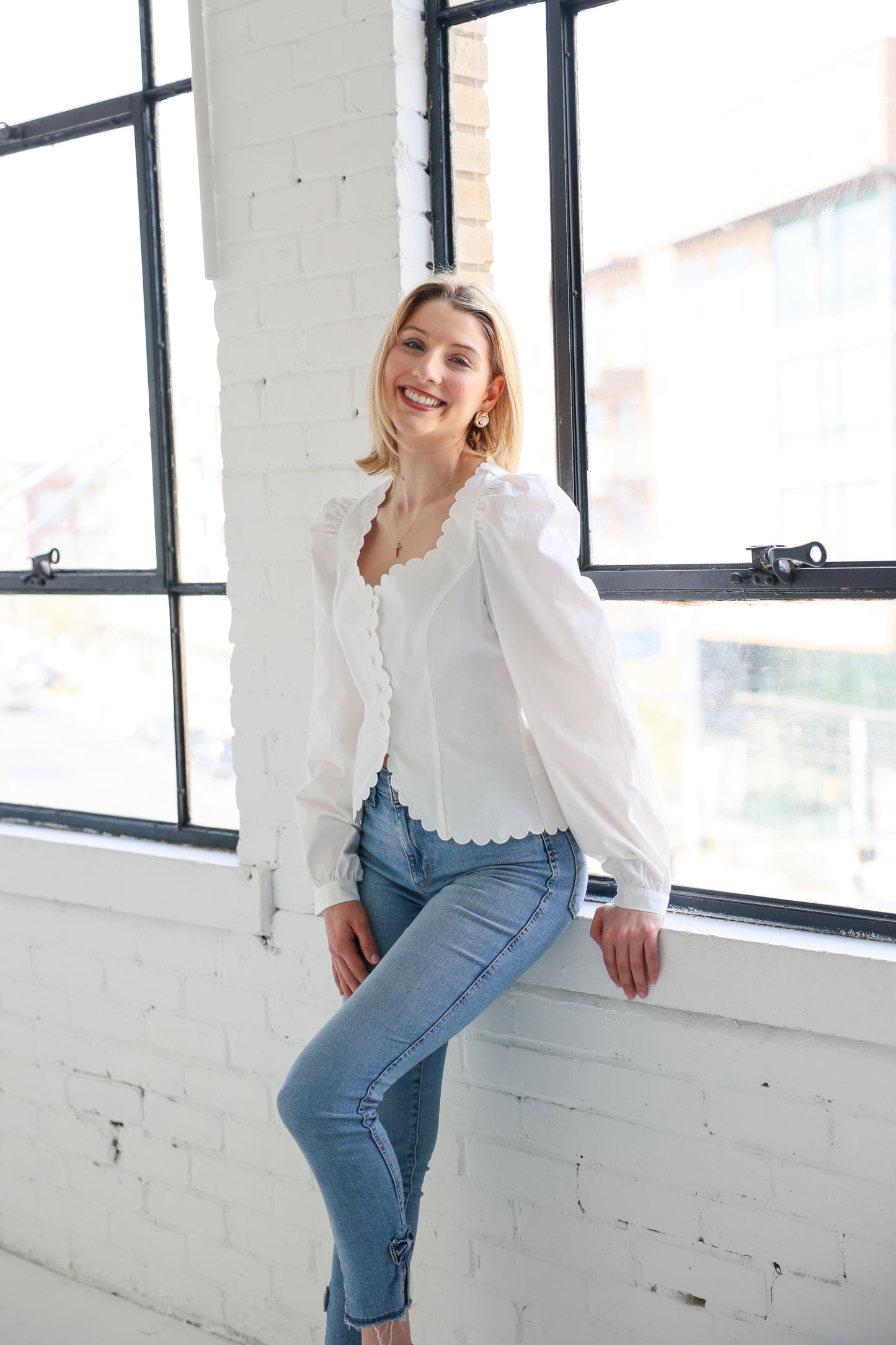 Lacey Puff sleeve top