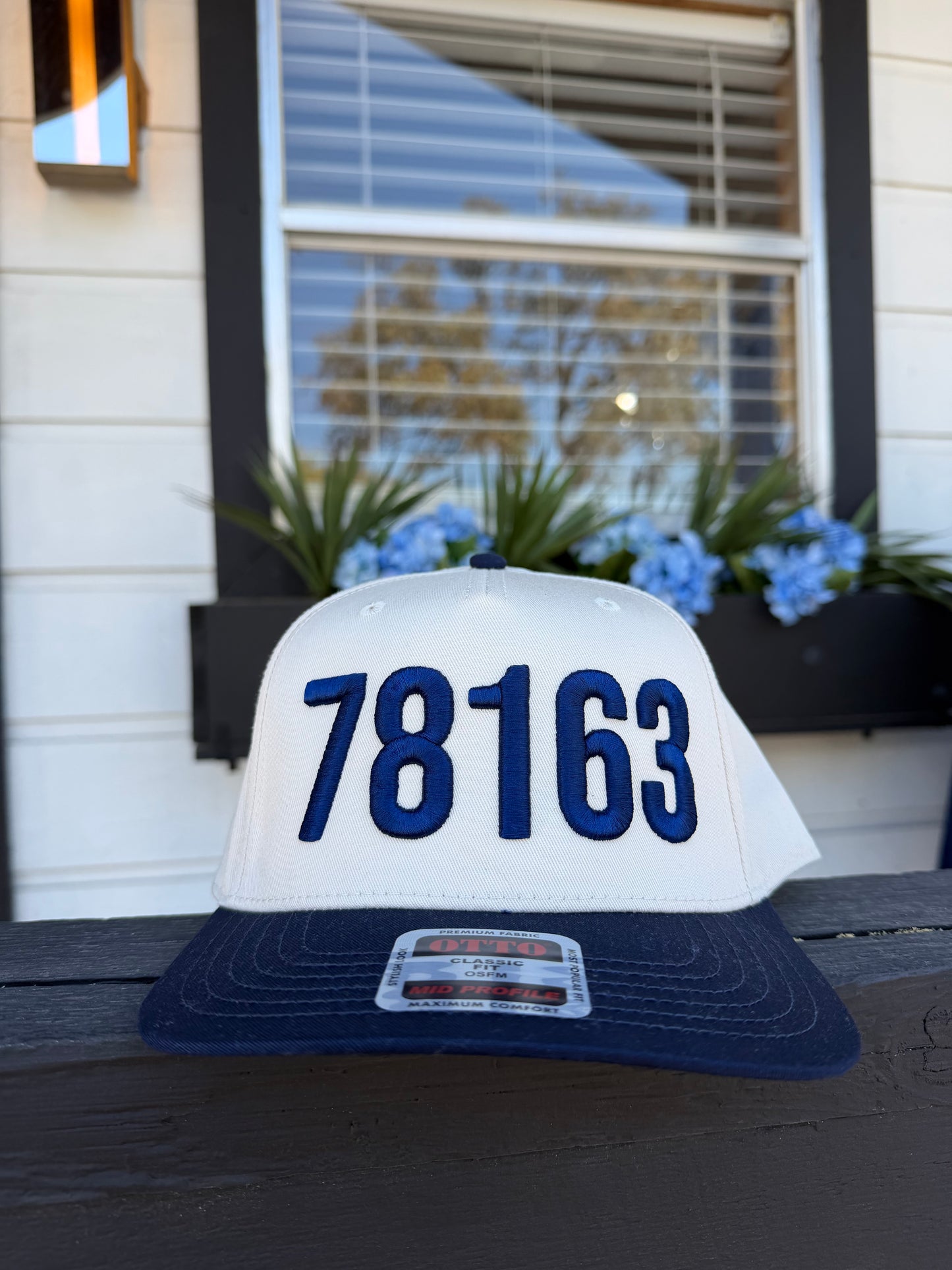 Zip Code Hat 78163