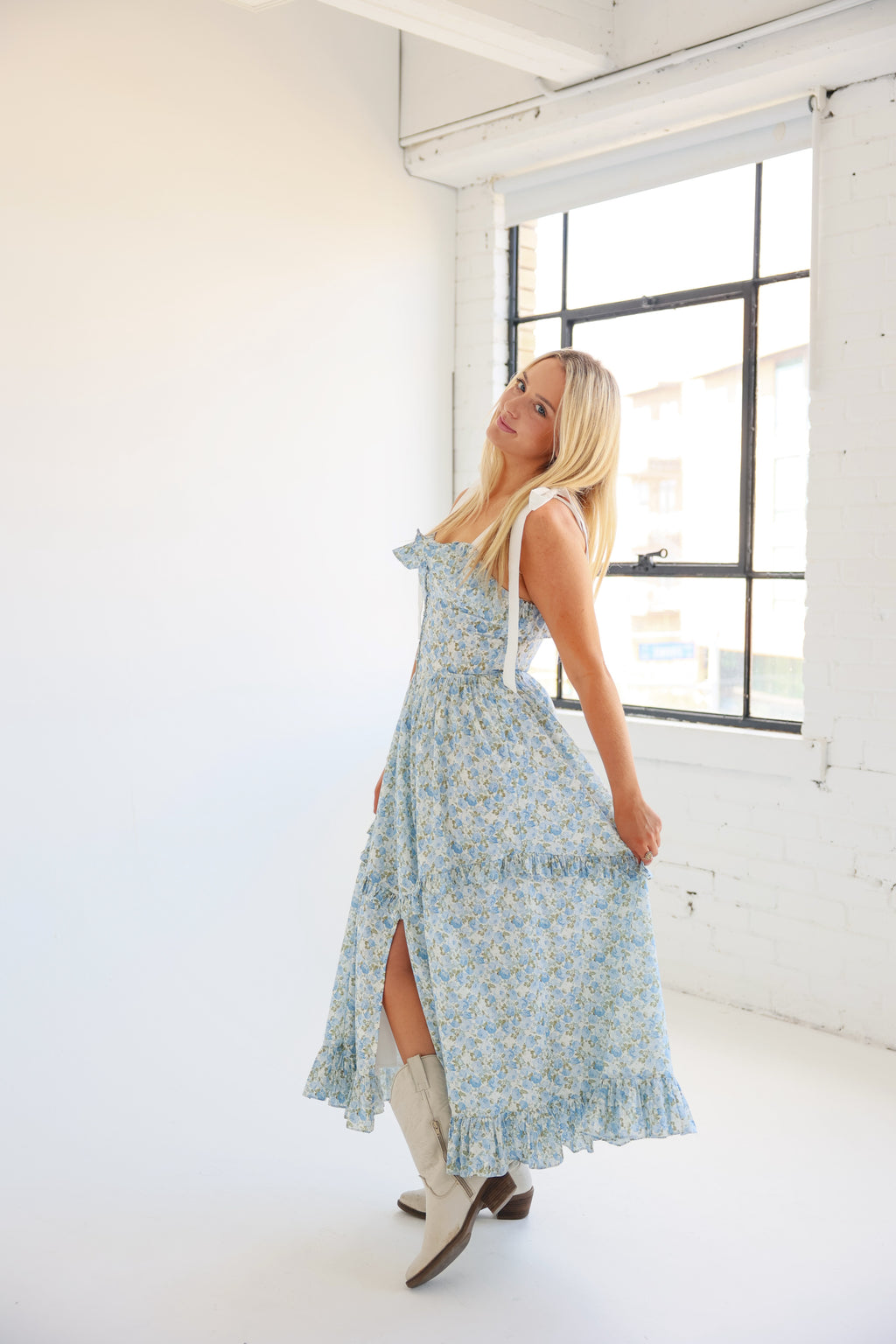 Belle floral midi dress