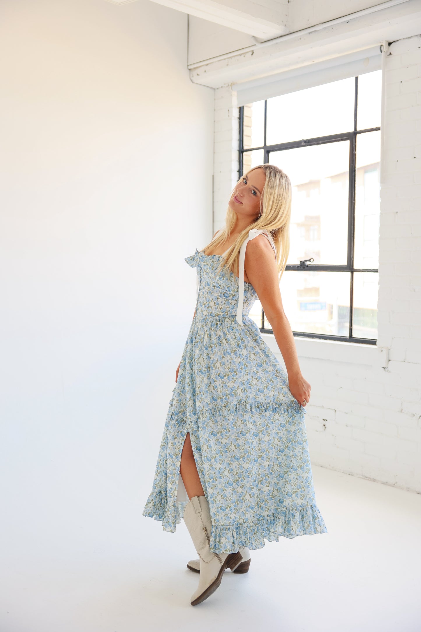 Belle floral midi dress