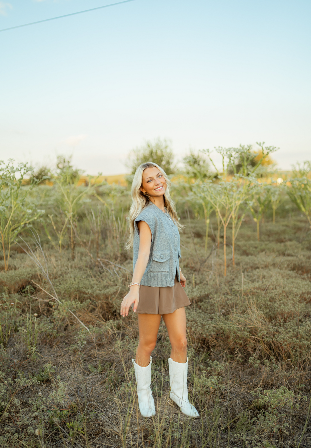 Marny Sleeveless Sweater Top